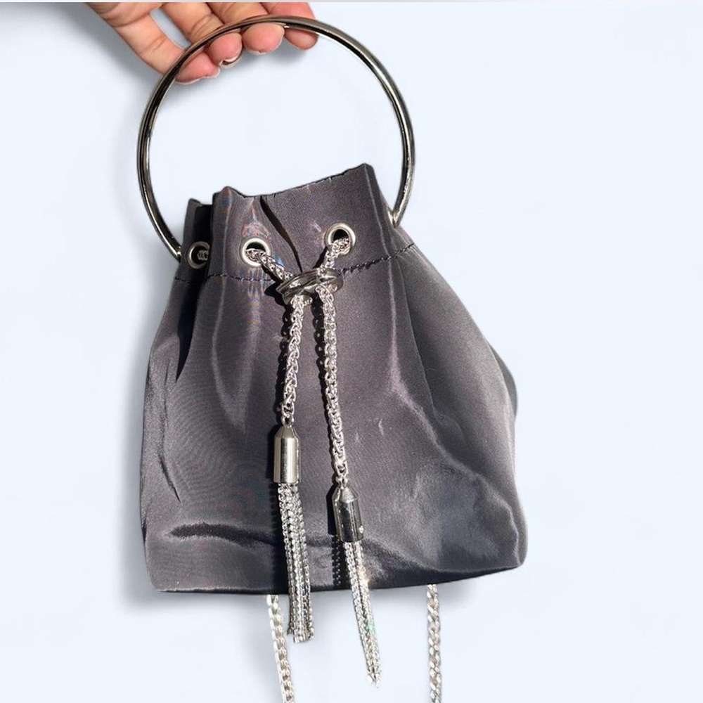 Elegant Silver Bucket Bag